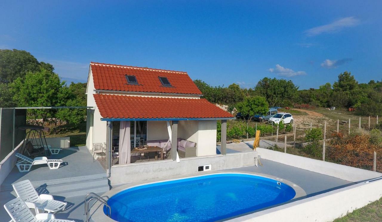Mirce Villa Baras Garden - House With Pool מראה חיצוני תמונה
