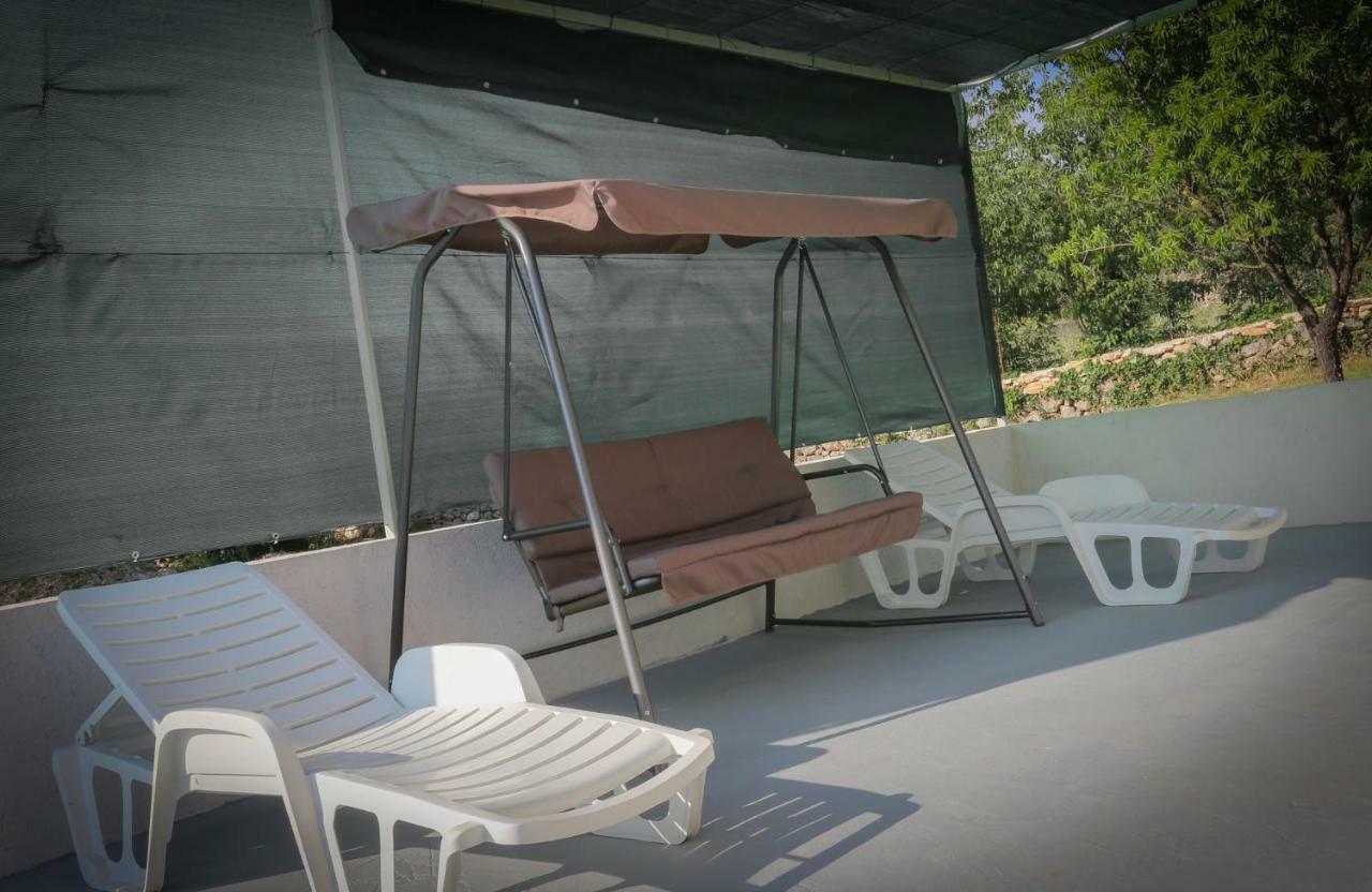 Mirce Villa Baras Garden - House With Pool מראה חיצוני תמונה