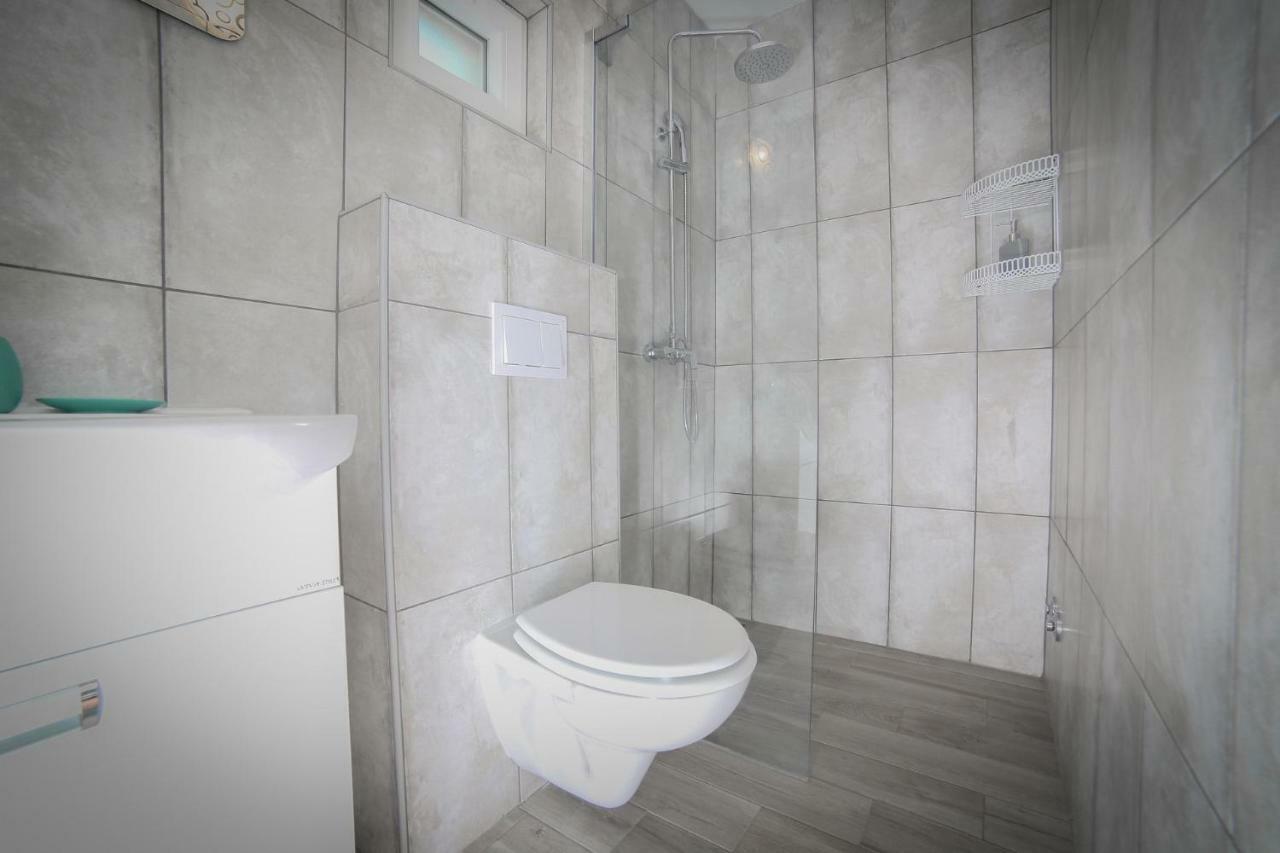 Mirce Villa Baras Garden - House With Pool מראה חיצוני תמונה